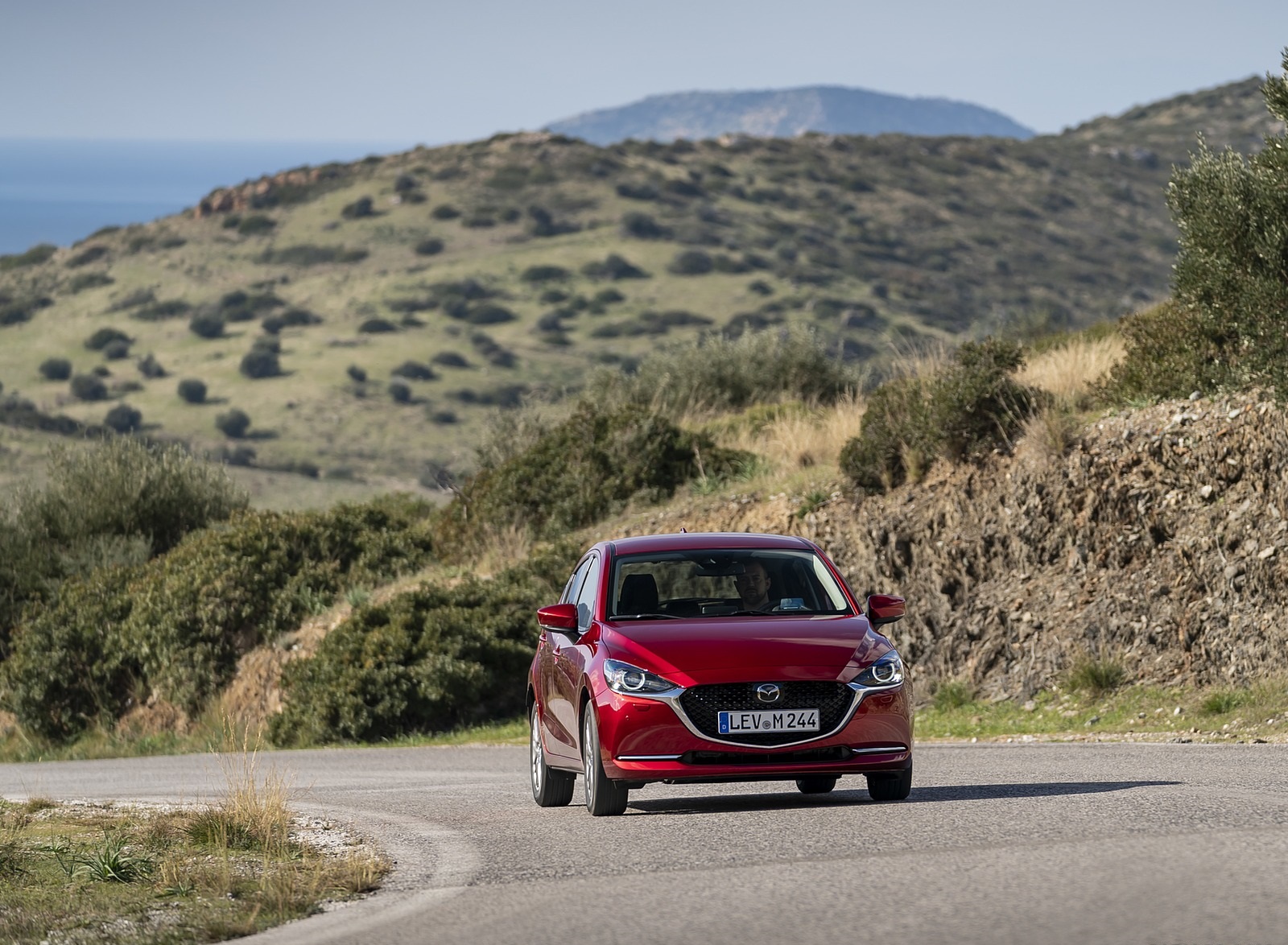 2020 Mazda2 (Color: Red Crystal) Front Wallpapers #31 of 180