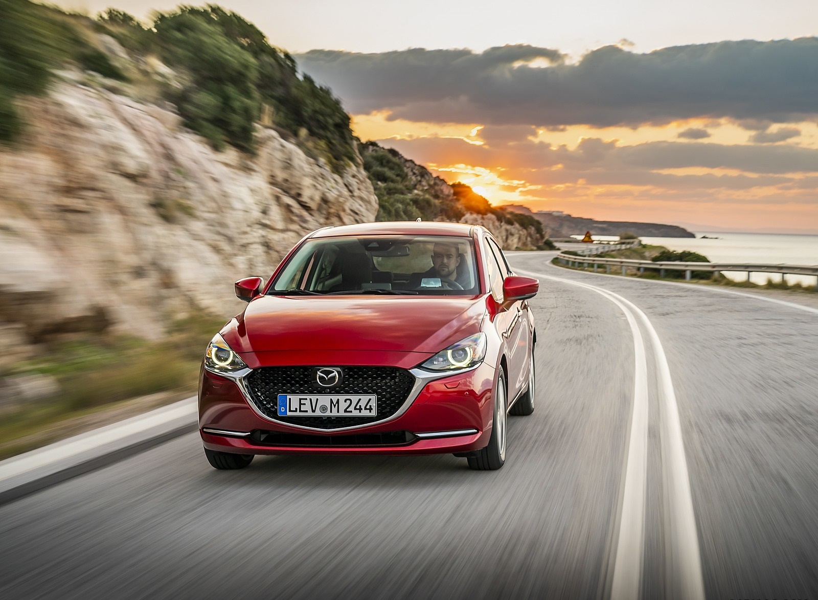 2020 Mazda2 (Color: Red Crystal) Front Wallpapers #21 of 180