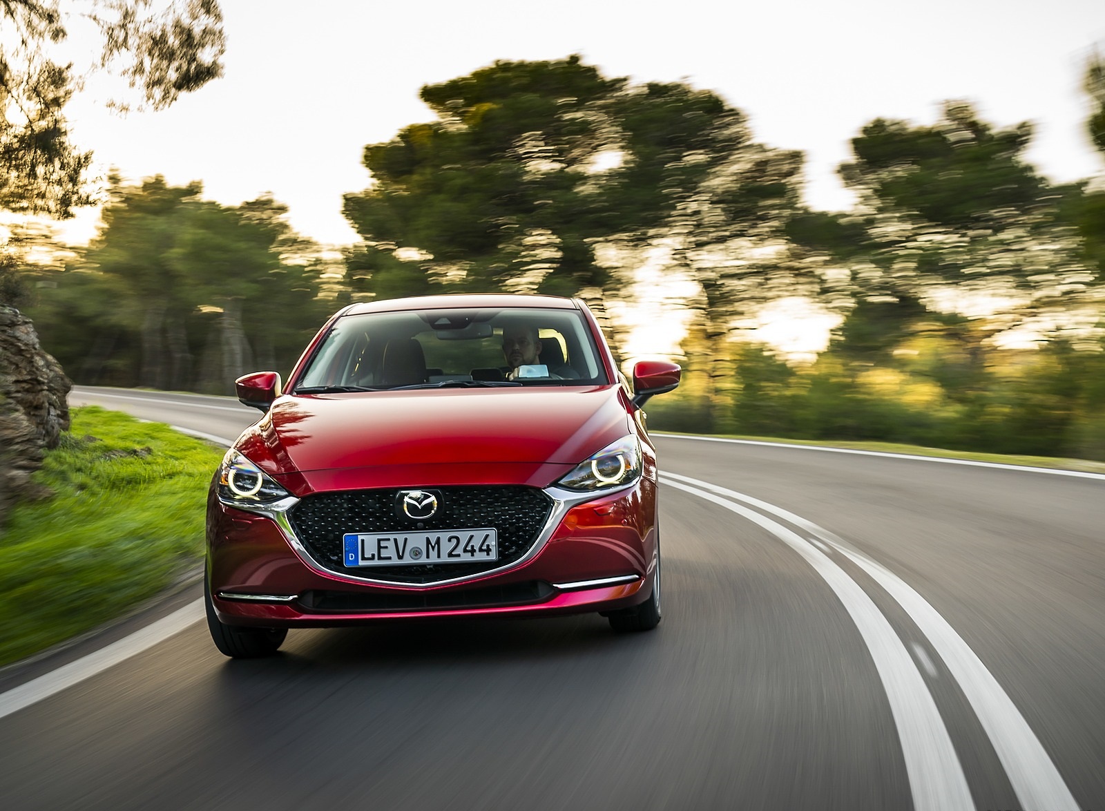 2020 Mazda2 (Color: Red Crystal) Front Wallpapers #12 of 180