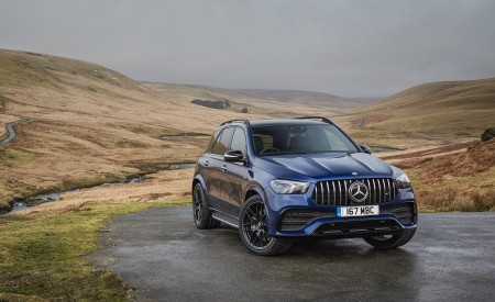 2020 Mercedes-AMG GLE 53 (UK-Spec) Front Three-Quarter Wallpapers 450x275 (21)