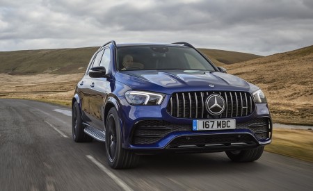 2020 Mercedes-AMG GLE 53 (UK-Spec) Front Three-Quarter Wallpapers 450x275 (3)