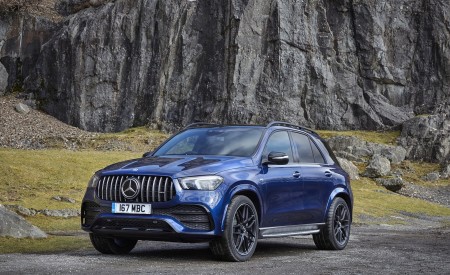 2020 Mercedes-AMG GLE 53 (UK-Spec) Front Three-Quarter Wallpapers 450x275 (24)