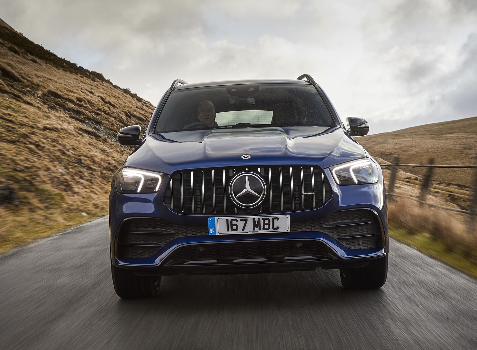 2020 Mercedes-AMG GLE 53 (UK-Spec) Front Wallpapers #16 of 41