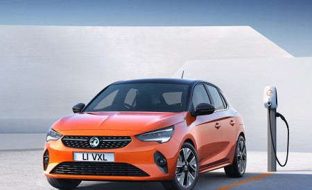 2020 Vauxhall Corsa-e Charging Wallpapers 450x275 (4)