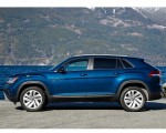 2020 Volkswagen Atlas Cross Sport SE with Technology (Color: Tourmaline Blue) Side Wallpapers 150x120