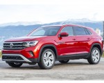 2020 Volkswagen Atlas Cross Sport SEL (Color: Aurora Red) Front Three-Quarter Wallpapers 150x120 (60)