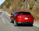 2020 Volkswagen Atlas Cross Sport SEL (Color: Aurora Red) Rear Three-Quarter Wallpapers 150x120 (57)