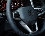 2020 Volkswagen Atlas Cross Sport SEL Premium R Line (Color: Pure Gray) Interior Steering Wheel Wallpapers 150x120 (45)