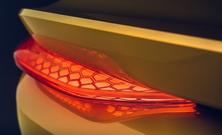 2021 Bentley Mulliner Bacalar Tail Light Wallpapers 450x275 (14)