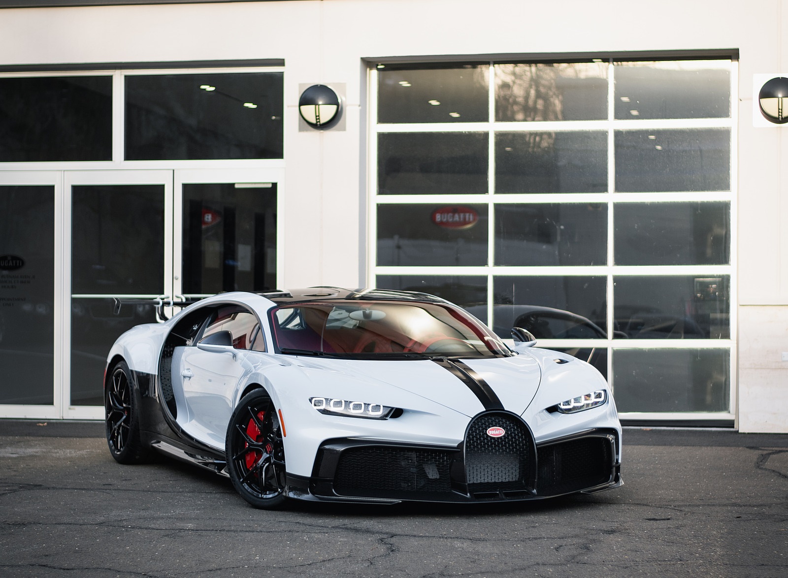 2021 Bugatti Chiron Pur Sport Front Three-Quarter Wallpapers  #24 of 119