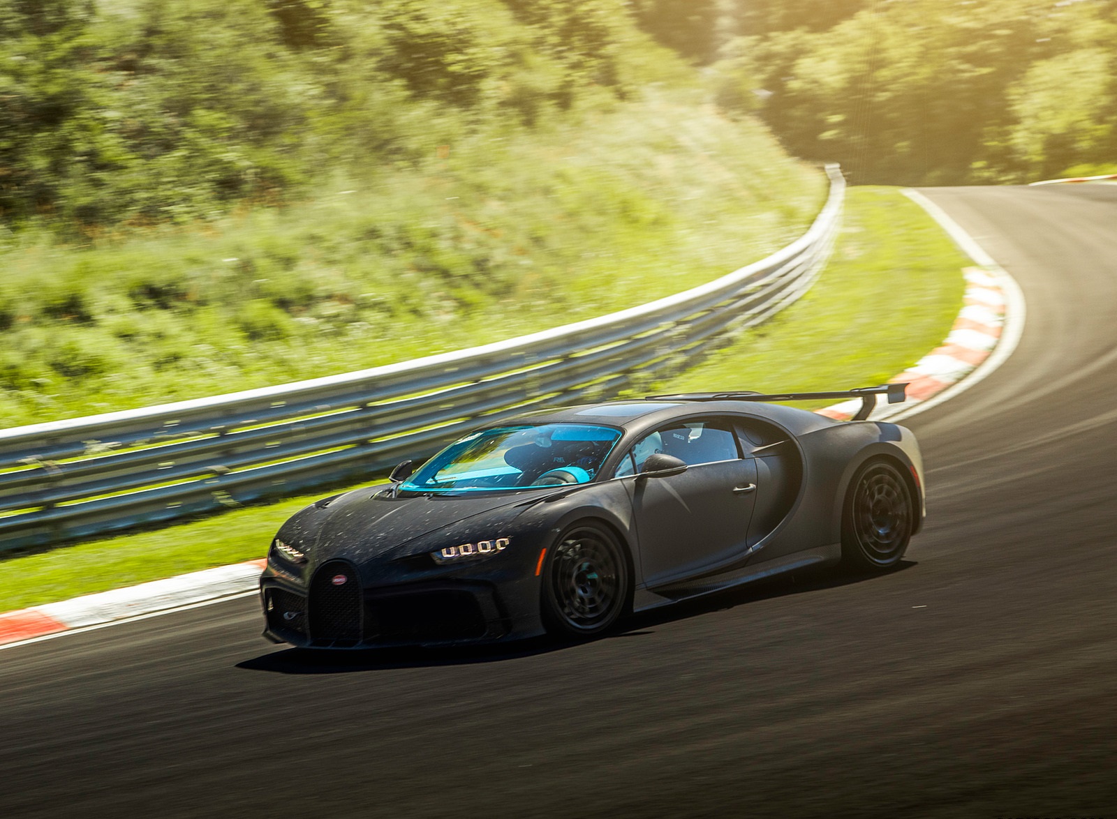 2021 Bugatti Chiron Pur Sport Front Three-Quarter Wallpapers #40 of 119