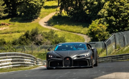 2021 Bugatti Chiron Pur Sport Front Wallpapers 450x275 (49)