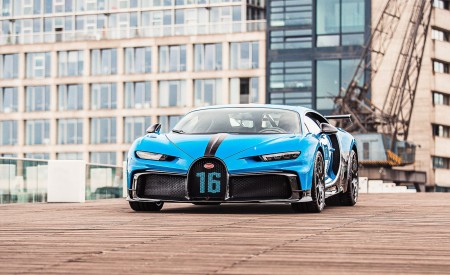 2021 Bugatti Chiron Pur Sport Front Wallpapers 450x275 (61)