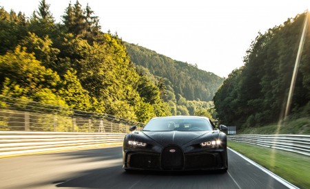 2021 Bugatti Chiron Pur Sport Front Wallpapers 450x275 (50)