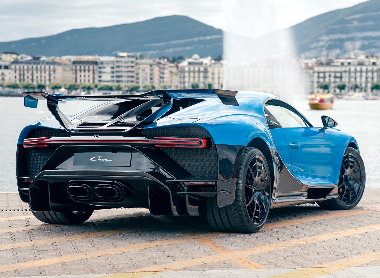 2021 Bugatti Chiron Pur Sport Rear Three-Quarter Wallpapers #66 of 119