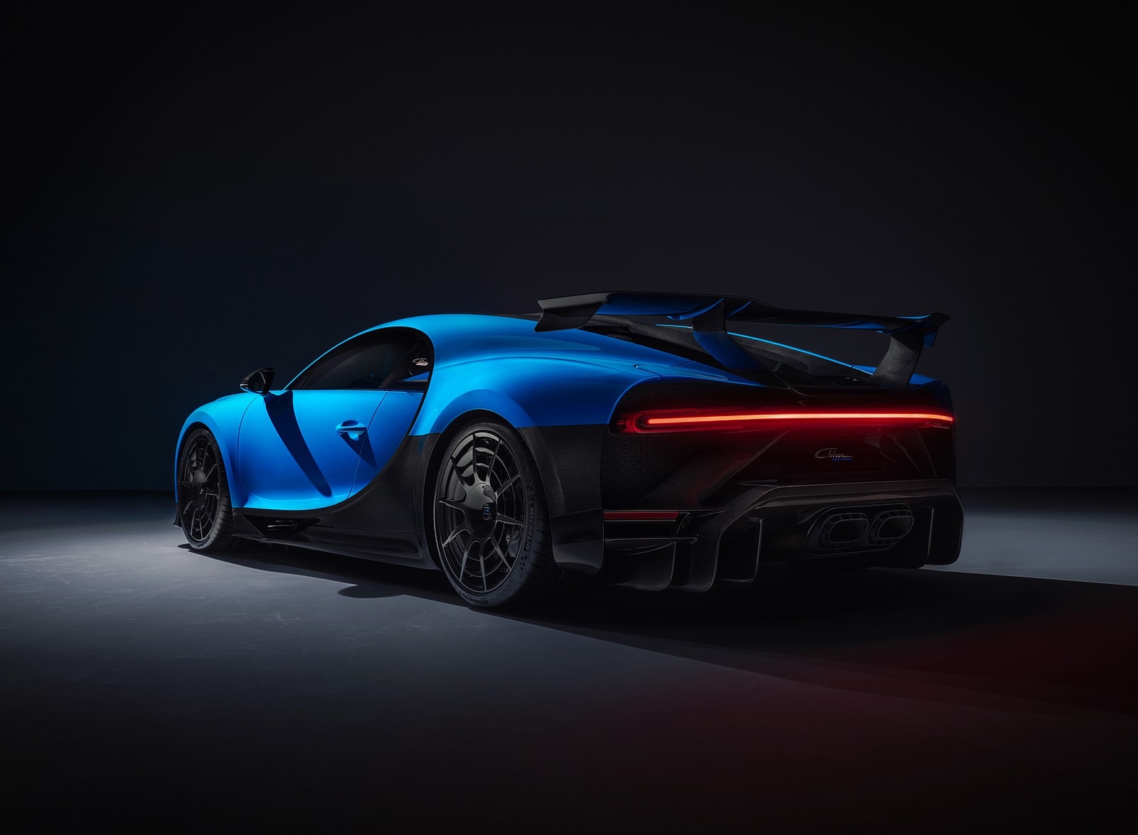 Bugatti Chiron Pur Sport Wallpaper