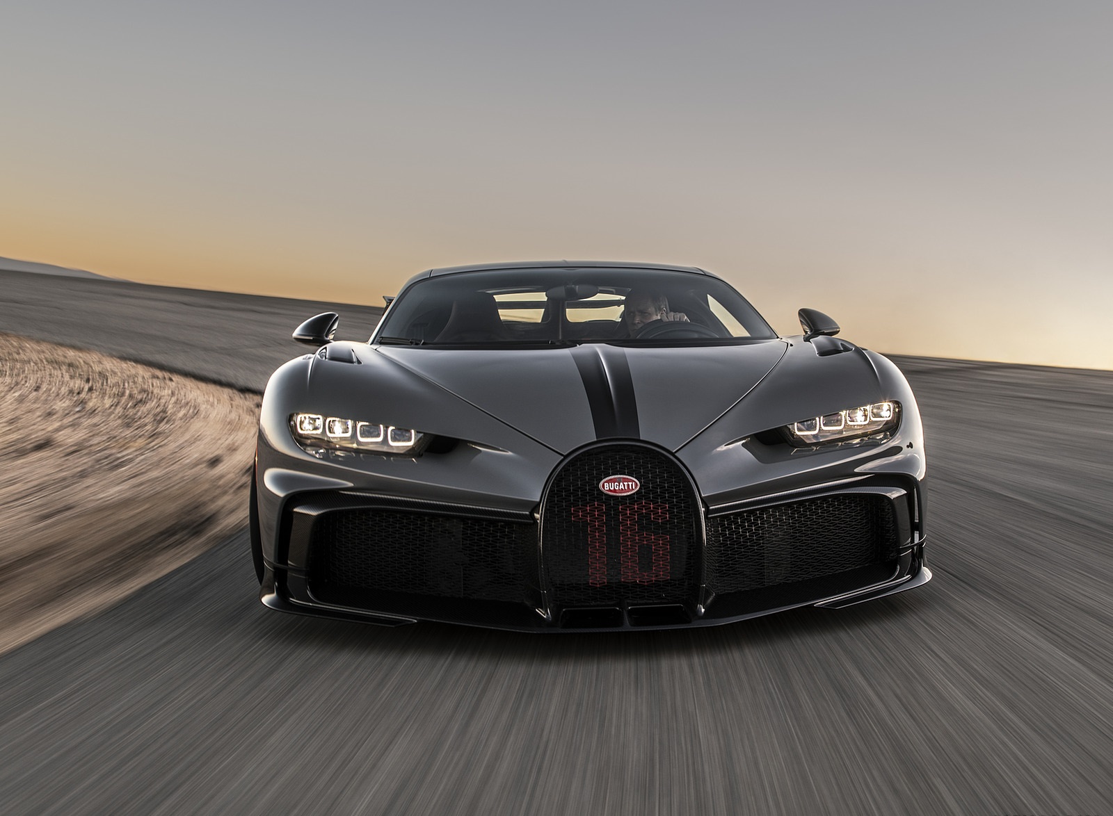 2021 Bugatti Chiron Pur Sport (US-Version) Front Wallpapers (2)