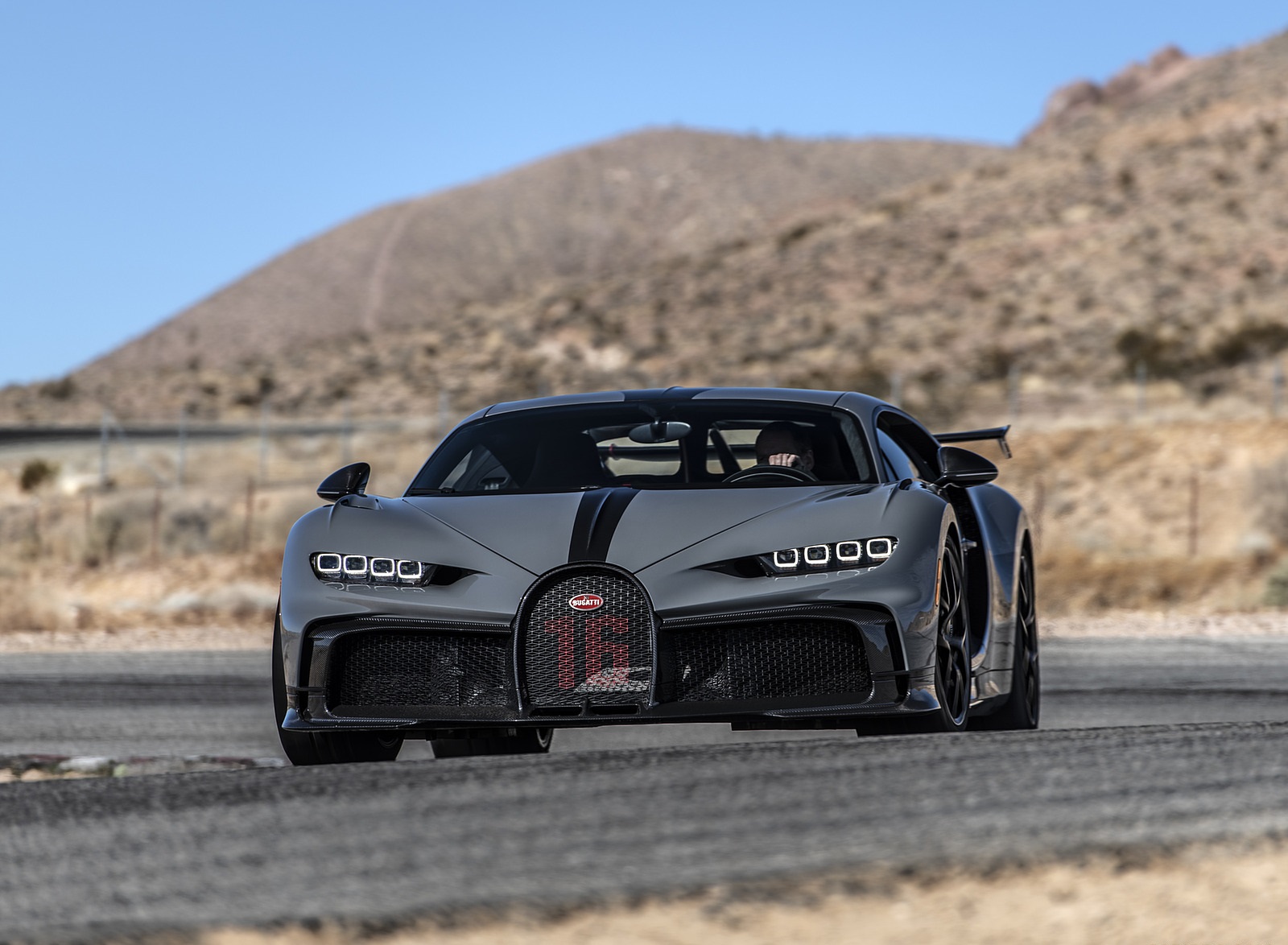2021 Bugatti Chiron Pur Sport (US-Version) Front Wallpapers  (3)