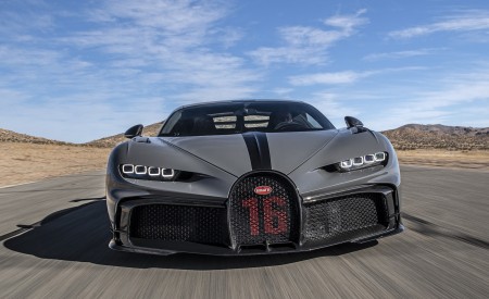 2021 Bugatti Chiron Pur Sport (US-Version) Front Wallpapers 450x275 (4)