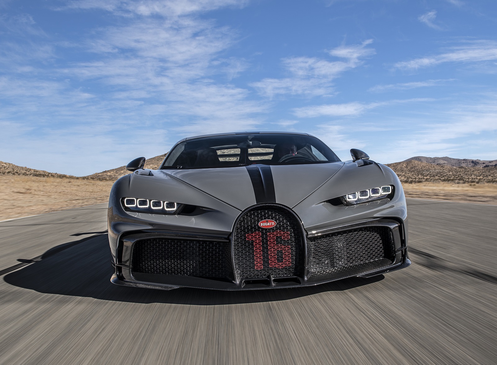 2021 Bugatti Chiron Pur Sport (US-Version) Front Wallpapers (4)