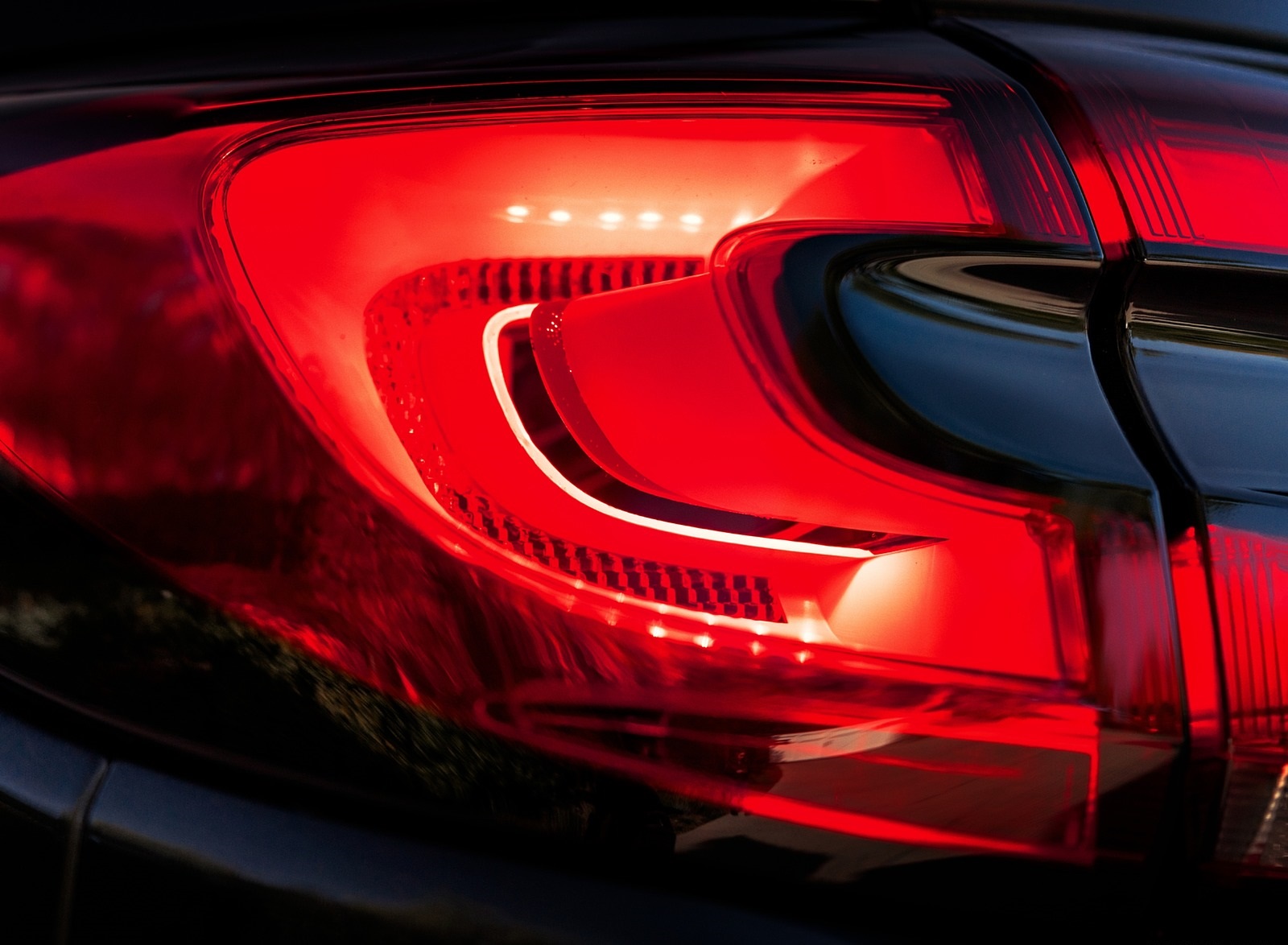2021 Chrysler Pacifica Limited S AWD Tail Light Wallpapers #36 of 60
