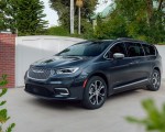 2021 Chrysler Pacifica Pinnacle AWD Front Three-Quarter Wallpapers 150x120