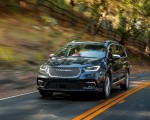 2021 Chrysler Pacifica Pinnacle AWD Front Wallpapers 150x120 (2)