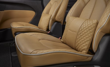 2021 Chrysler Pacifica Pinnacle AWD Interior Rear Seats Wallpapers 450x275 (72)