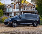 2021 Chrysler Pacifica Pinnacle AWD Side Wallpapers 150x120 (9)
