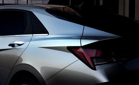 2021 Hyundai Elantra Detail Wallpapers 450x275 (13)