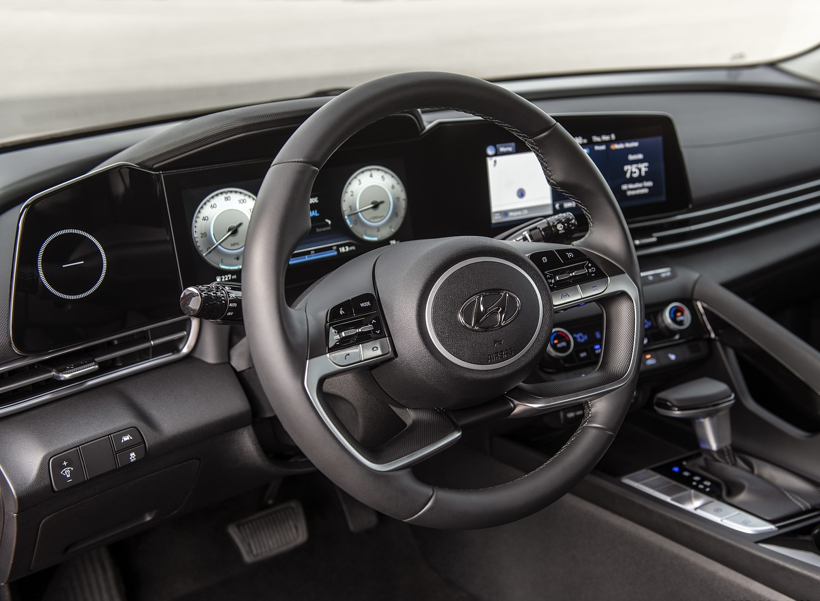 2021 Hyundai Elantra Interior Steering Wheel Wallpapers #17 of 28