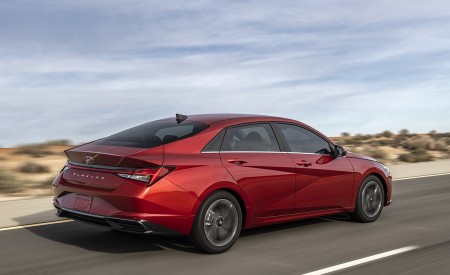 2021 Hyundai Elantra Rear Three-Quarter Wallpapers 450x275 (2)