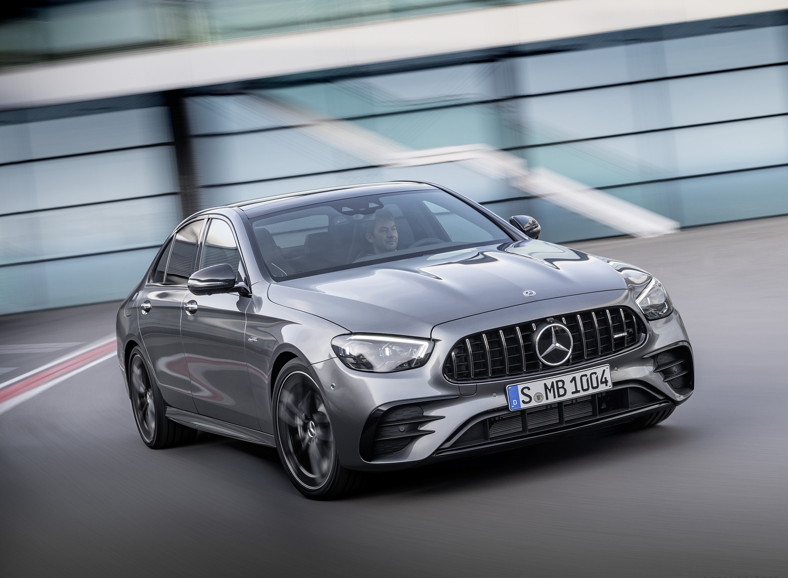 2021 Mercedes-AMG E 53 4MATIC+ Night Package (Color: Selenite Grey Metallic) Front Three-Quarter Wallpapers #1 of 21