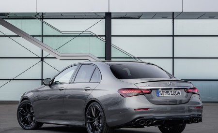2021 Mercedes-AMG E 53 4MATIC+ Night Package (Color: Selenite Grey Metallic) Rear Three-Quarter Wallpapers 450x275 (12)