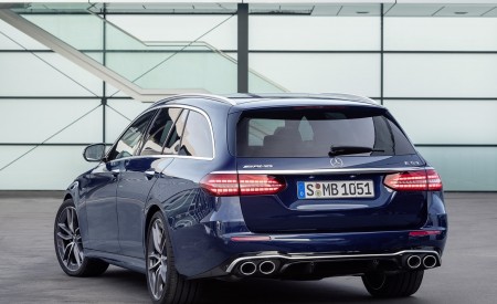 2021 Mercedes-AMG E 53 Estate 4MATIC+ T-Model (Color: Cavansite Blue Metallic) Rear Wallpapers 450x275 (10)