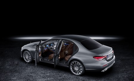 2021 Mercedes-Benz E-Class (Color: Selenit Grey Magno) Interior Wallpapers 450x275 (63)