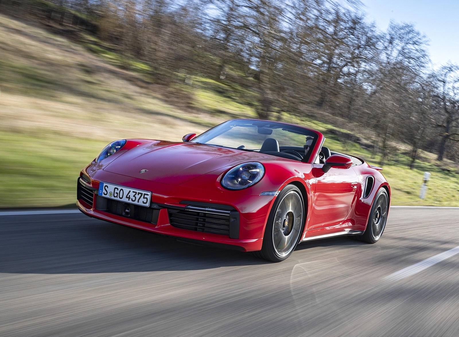 2021 Porsche 911 Turbo S Cabrio (Color: Guards Red) Front Three-Quarter Wallpapers (4)