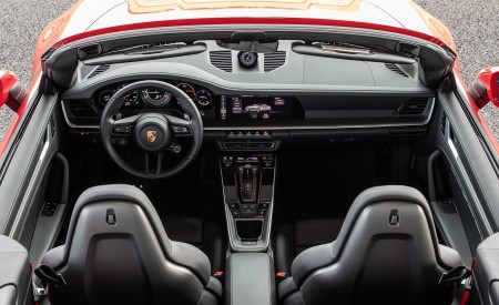 2021 Porsche 911 Turbo S Cabrio (Color: Guards Red) Interior Wallpapers 450x275 (60)