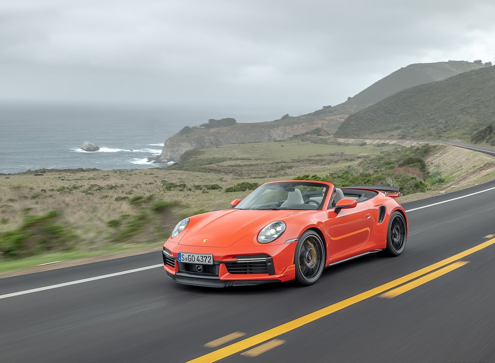 2021 Porsche 911 Turbo S Cabrio (Color: Lava Orange) Front Three-Quarter Wallpapers #74 of 114