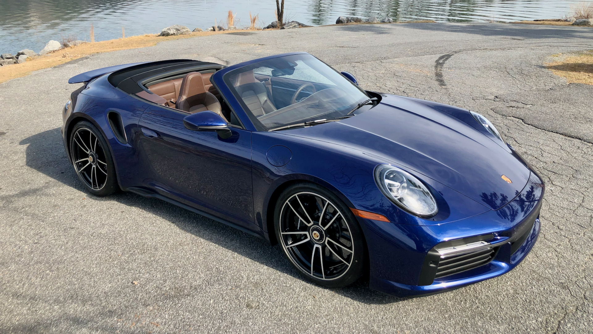 2021 Porsche 911 Turbo S Cabriolet (Color: Gentian Blue Metallic) Front Three-Quarter Wallpapers #101 of 114