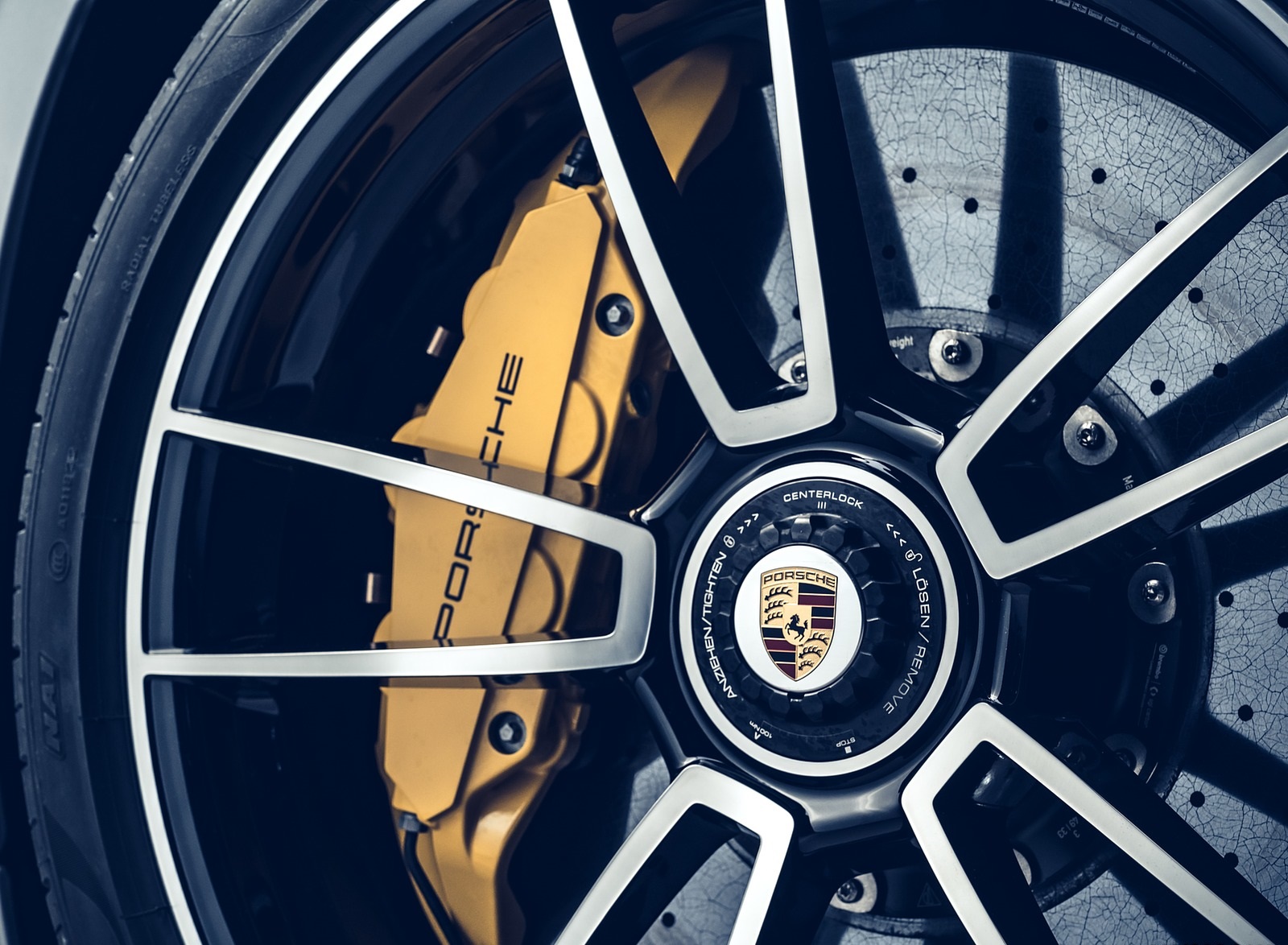 2021 Porsche 911 Turbo S Coupe Brakes Wallpapers #228 of 254