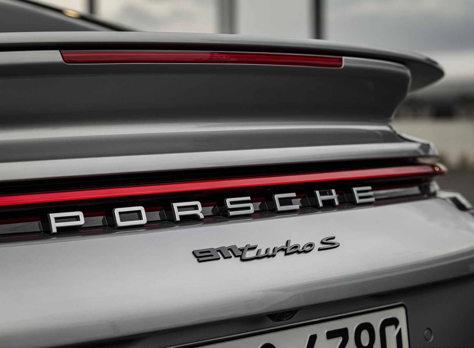 2021 Porsche 911 Turbo S Coupe (Color: GT Silver Metallic) Badge Wallpapers #139 of 254