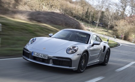 2021 Porsche 911 Turbo S Coupe (Color: GT Silver Metallic) Front Three-Quarter Wallpapers 450x275 (92)