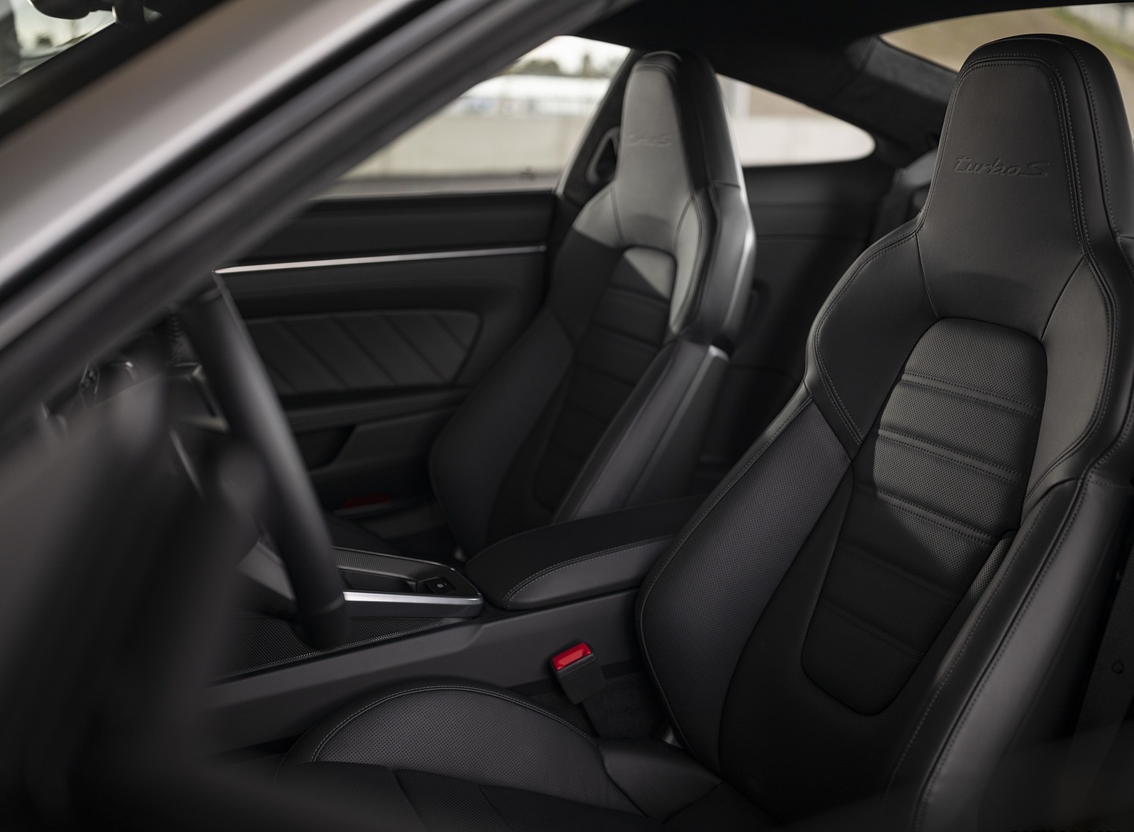 2021 Porsche 911 Turbo S Coupe (Color: GT Silver Metallic) Interior Seats Wallpapers #142 of 254