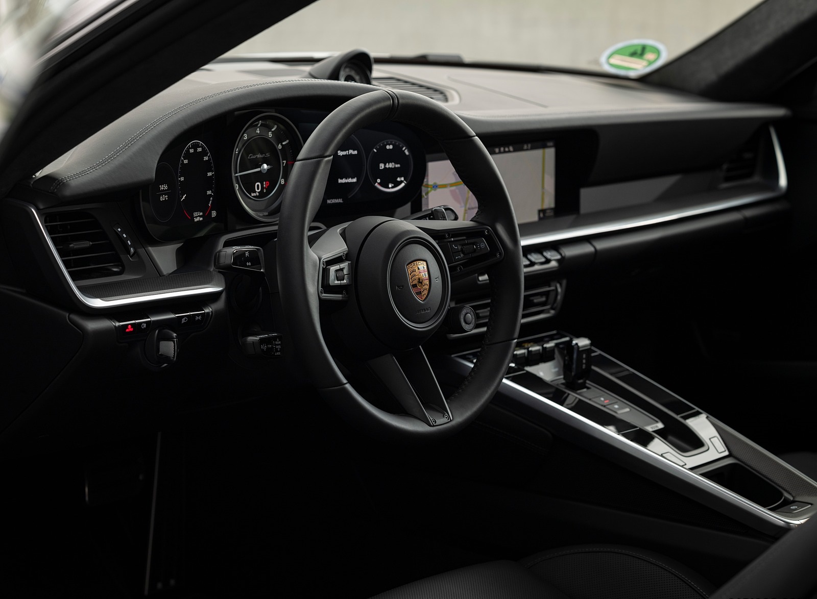 2021 Porsche 911 Turbo S Coupe (Color: GT Silver Metallic) Interior Wallpapers #147 of 254