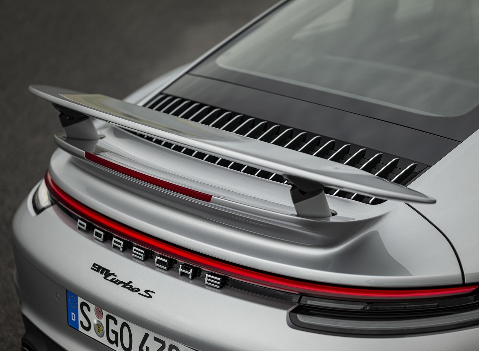 2021 Porsche 911 Turbo S Coupe (Color: GT Silver Metallic) Spoiler Wallpapers #132 of 254