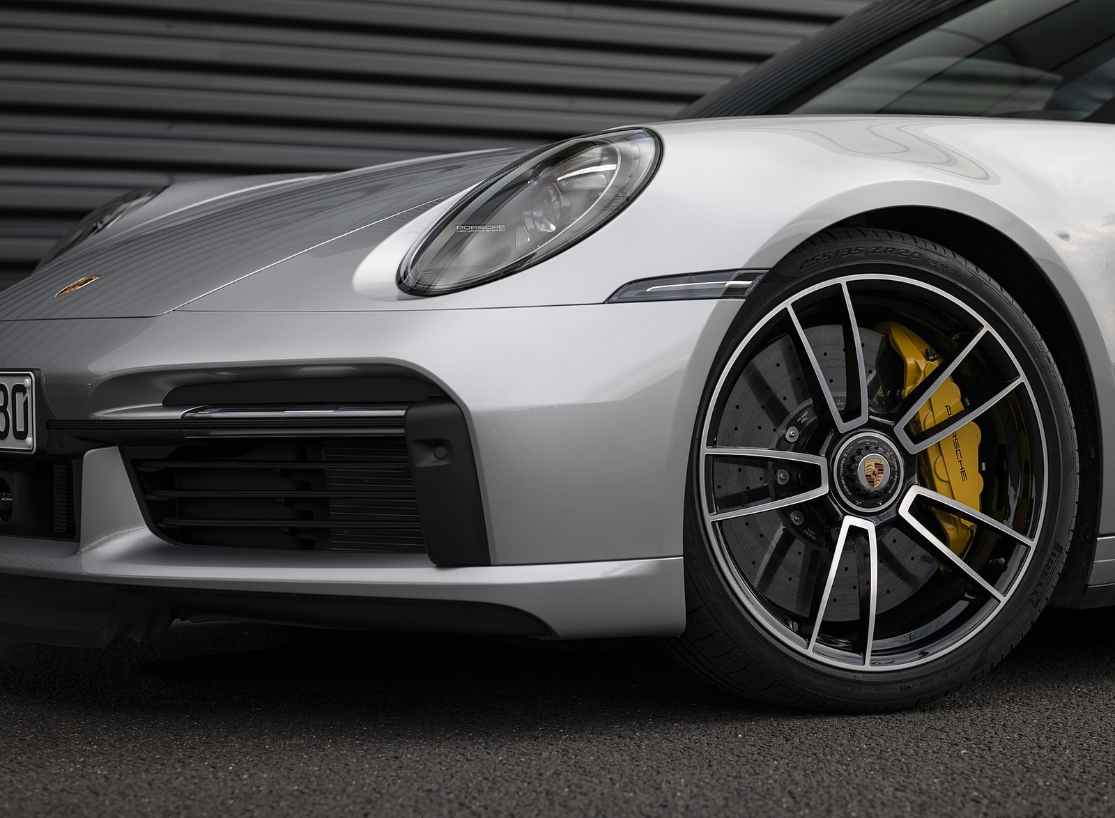 2021 Porsche 911 Turbo S Coupe (Color: GT Silver Metallic) Wheel Wallpapers #129 of 254