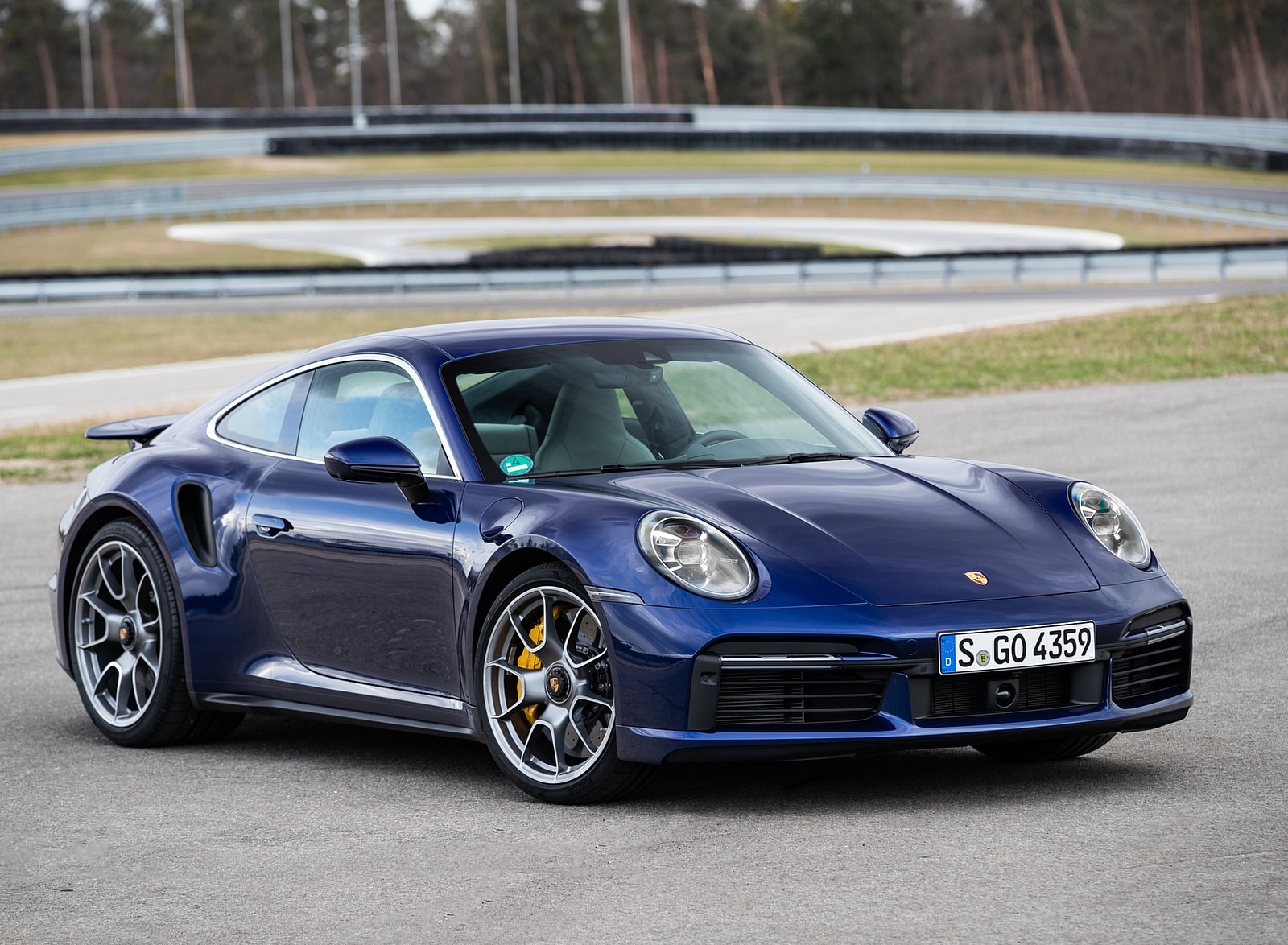 2021 Porsche 911 Turbo S Coupe (Color: Gentian Blue Metallic) Front Three-Quarter Wallpapers #181 of 254