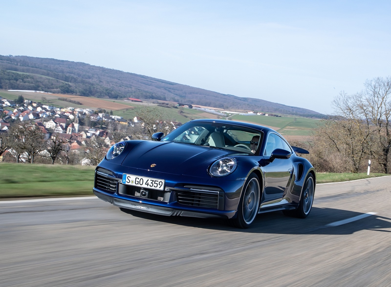 2021 Porsche 911 Turbo S Coupe (Color: Gentian Blue Metallic) Front Three-Quarter Wallpapers #155 of 254