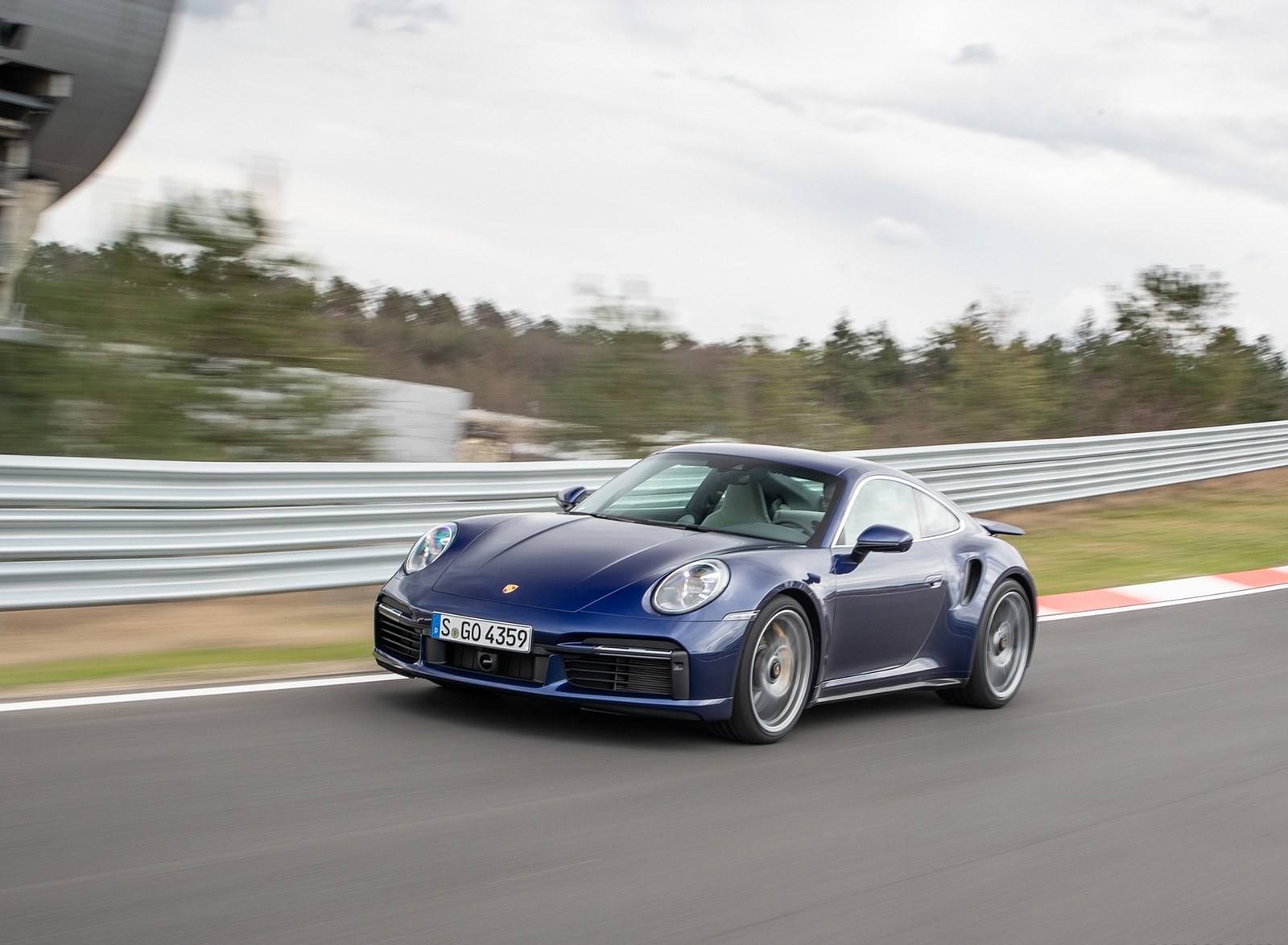 2021 Porsche 911 Turbo S Coupe (Color: Gentian Blue Metallic) Front Three-Quarter Wallpapers #170 of 254
